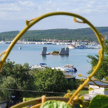 Apartman Suky Sukošan Eksteriør bilde