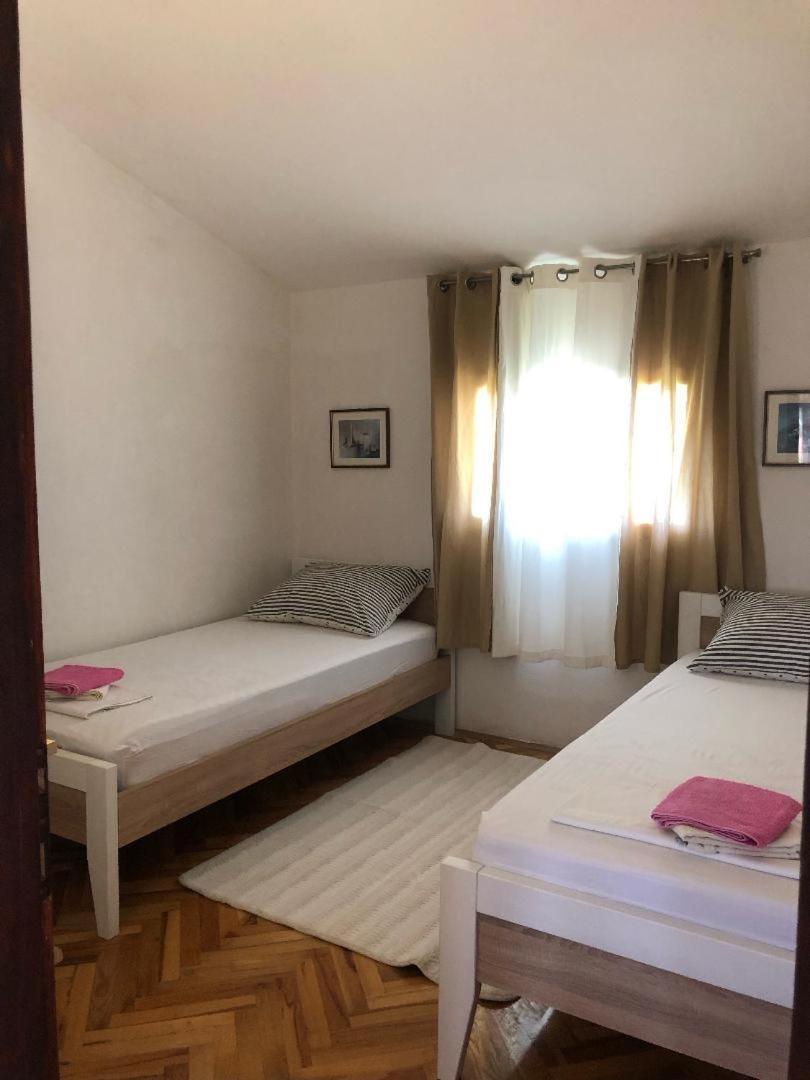 Apartman Suky Sukošan Eksteriør bilde