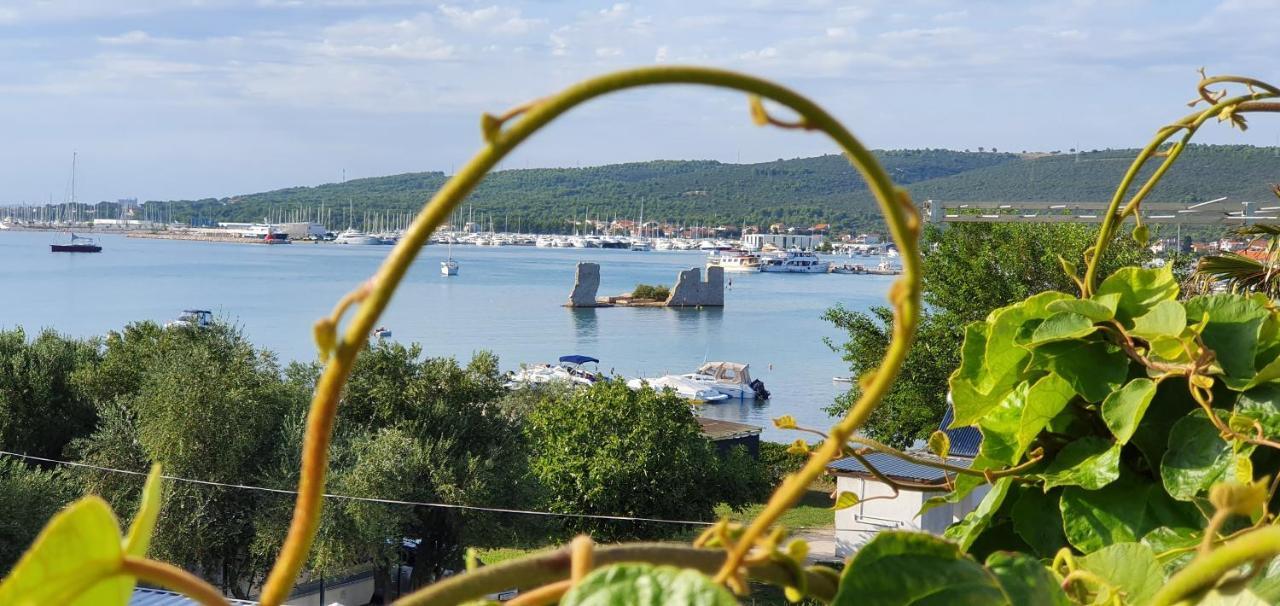 Apartman Suky Sukošan Eksteriør bilde